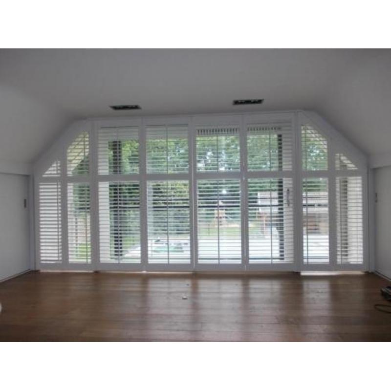 rond schuin half rond bij ons opmaat gemaakt .shutters.