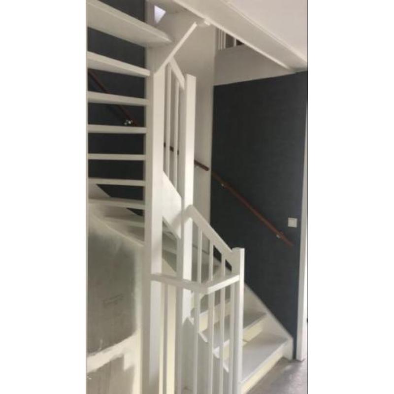 Eijffinger behang plakken met korting / Behanger gezocht ?