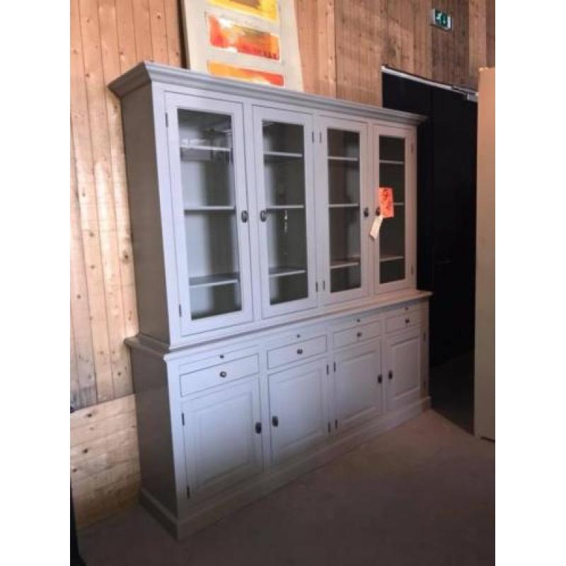 Landelijke buffetkasten/CASH&CARRY/Geen levertijd/ SALE !!!