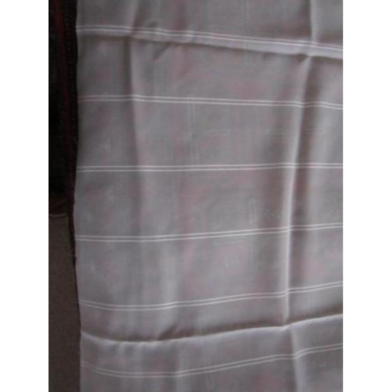 Streepmotief vitrage