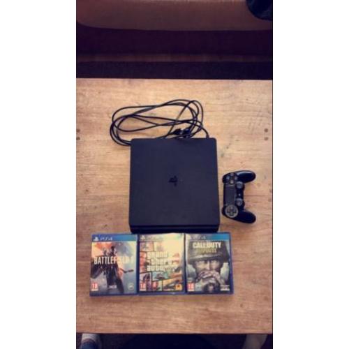 PlayStation 4 slim 1TB met 3 spellen en controller