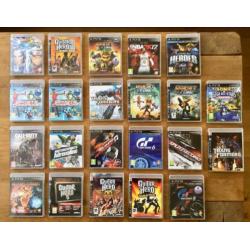 Playstation 3 + 23 Spellen, 5 Controllers + Move set!