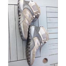 Wandelschoenen / Bergschoenen mt 42