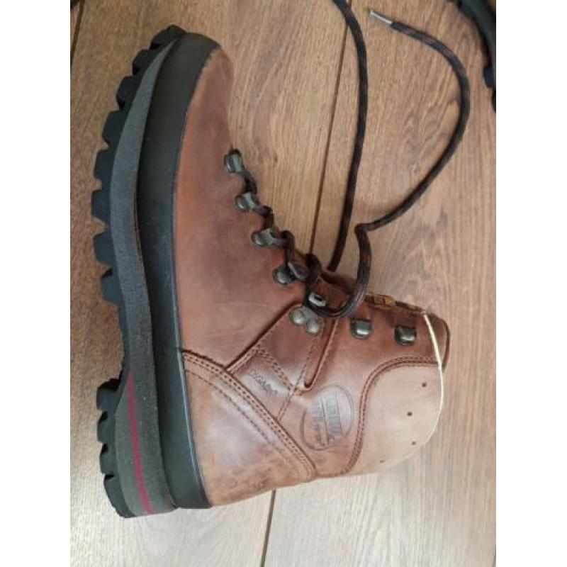 Meindl bergschoenen wandelschoenen 8 41? 42? Lees advertenti