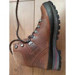 Meindl bergschoenen wandelschoenen 8 41? 42? Lees advertenti