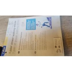 een paar nieuw power walking sticks
