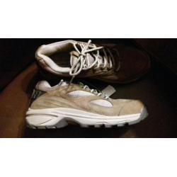 New balance wandelschoenen maat 5 = 37 1/2 NB nieuw