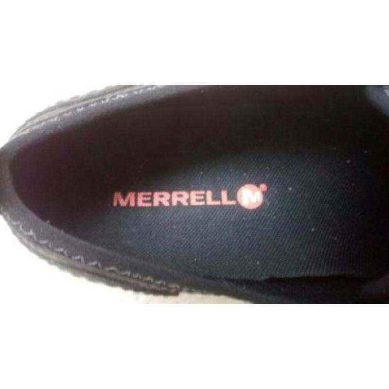 Merrell zwarte lage wandelschoen type Mimosa maat 40