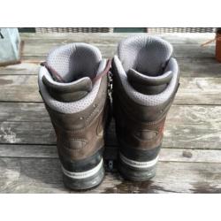 Prachtige Lowa Mauria bergschoenen