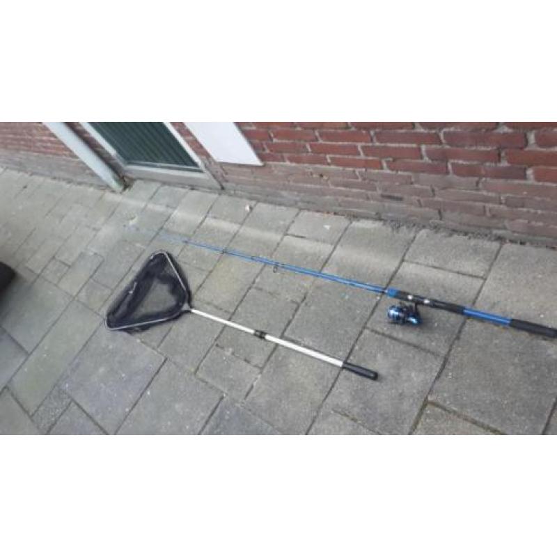 Werp hengel met schepnet.